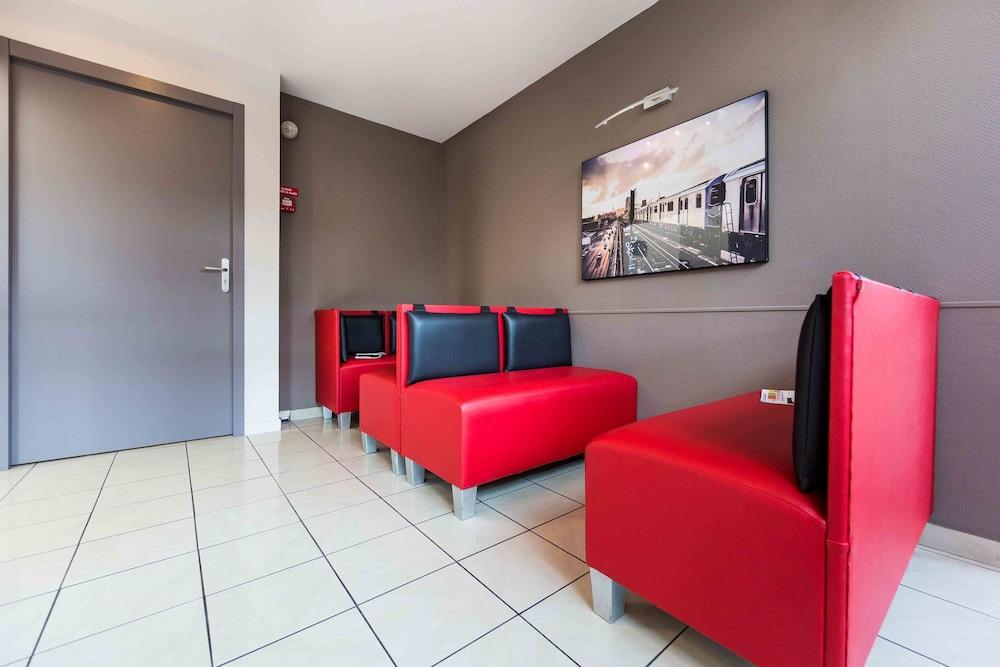 Hotel Akena Nantes Orvault - Ouest Exterior photo